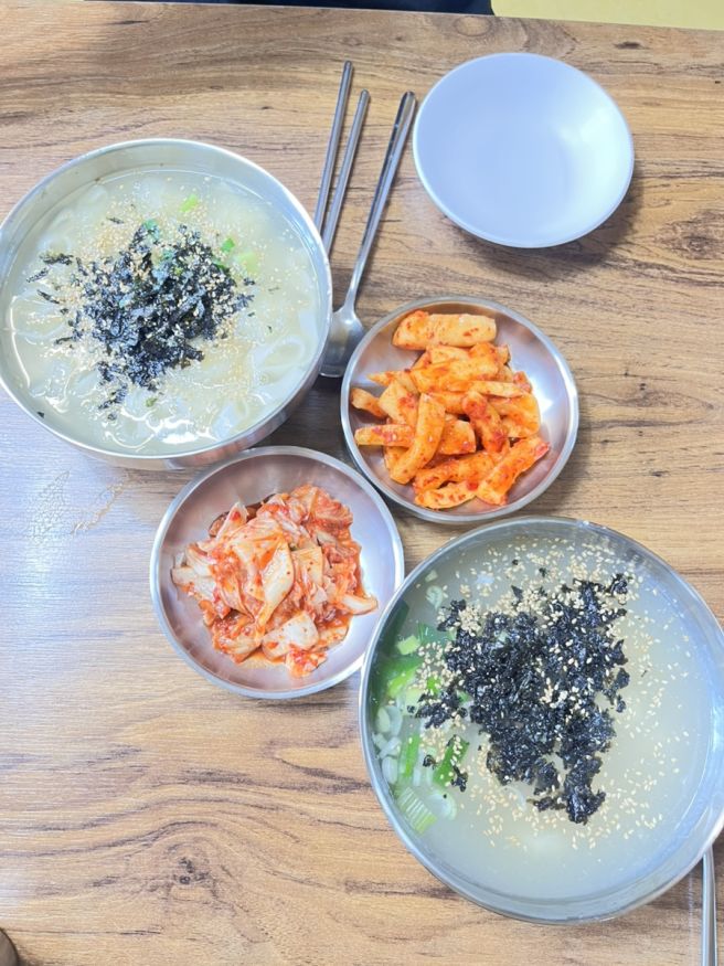강릉 감자옹심이 맛집｜현지인이 추천한 강릉감자옹심 본점 후기