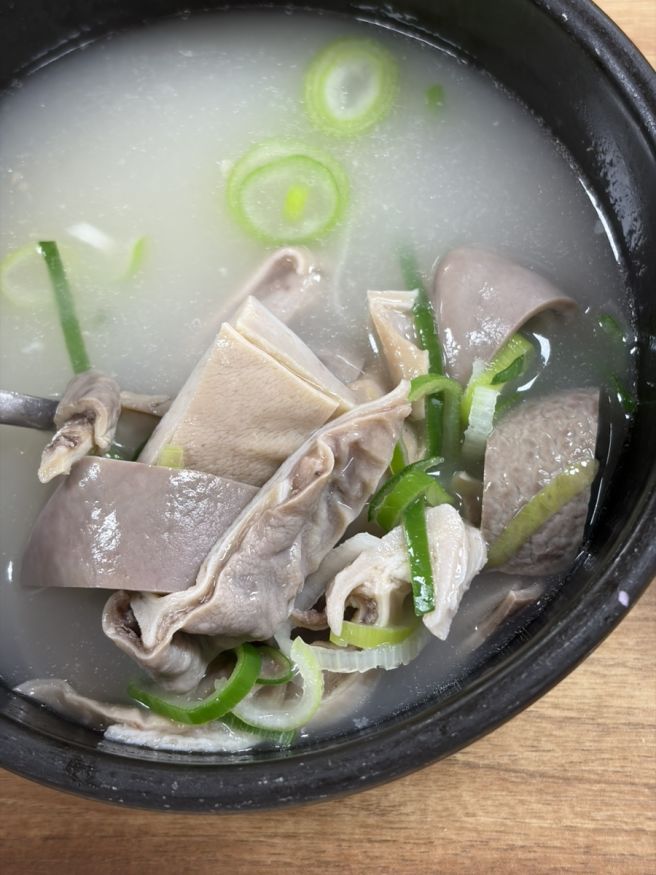 부산.zip (feat. 포항돼지국밥, 자갈치 신동아시장, 오구카페)