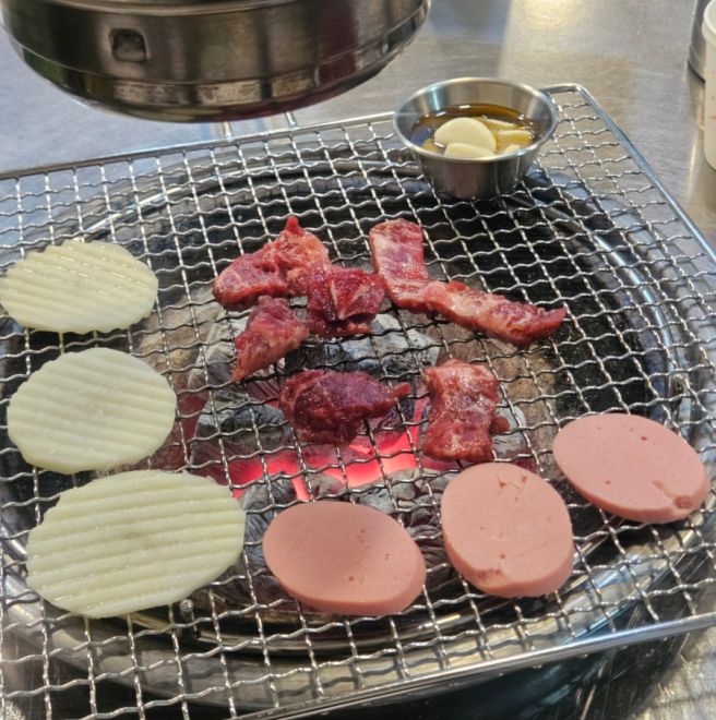 대전 용문동 숯불구이땡길때 모정득구미옛날고기집 된장찌개도 굿