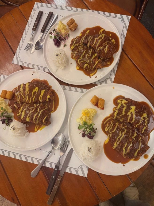 풀하우스, 반월당 돈까스 맛집에서 가족과 함께!