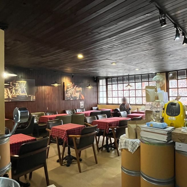 "여긴, 시간이 조금 느리게 흐르는 것 같아." -은중과 상연, 미네르바에서