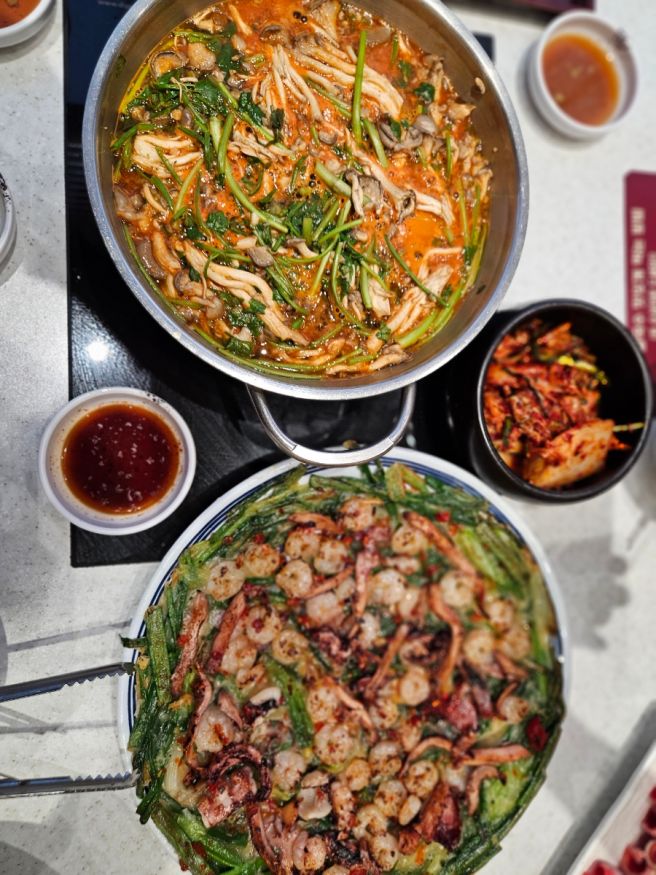 대전 여행 맛집 성심당 근처 대전 중구 맛집 장원갑칼국수 통새우파전