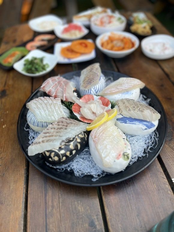 강릉 경포 팔도강산ㅣ경포대맛집 오션뷰 야장 분위기에서 즐긴 모듬회