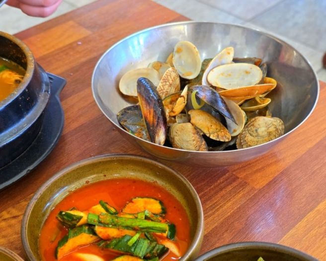 제주 서귀포 맛집 추천 :) 진주식당 해물 듬뿍 전복뚝배기 인생맛집