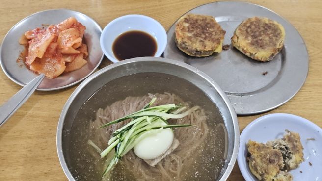 양평 식당 옥천냉면 황해식당 본점~ 갈때마다 고민없이 완자와 물냉면으로 픽~