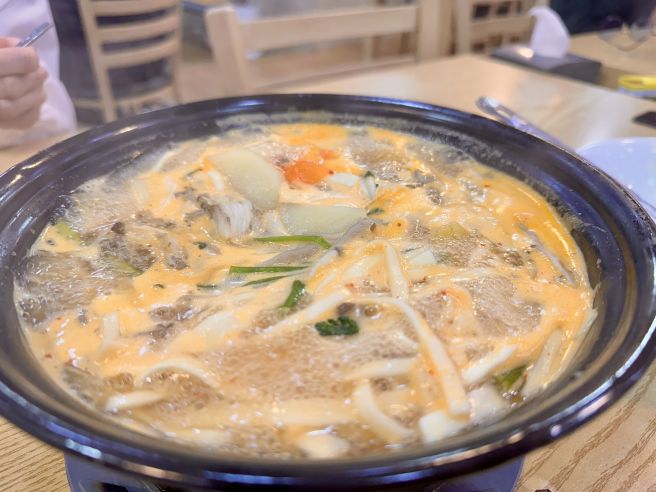 (강서구/공항동) 강서 명물 얼큰 버섯칼국수 ‘공항칼국수’