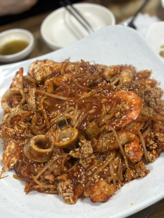 신정네거리 맛집 노포에서 즐기는 아구찜 맛집 소문난개미