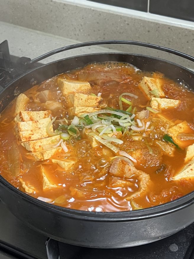 캠핑 밀키트 추천 얼큰 칼칼한 엄마손김치찌개