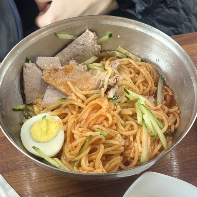 [제주] 서귀포 맛집 시원한 제주식 밀냉면 ‘산방식당 본점’