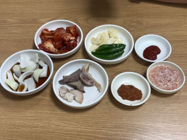 대구 범어역 야구선수 맛집 깔끔해서 혼밥으로 좋은 범어시장 국밥집 2호집돼지국밥