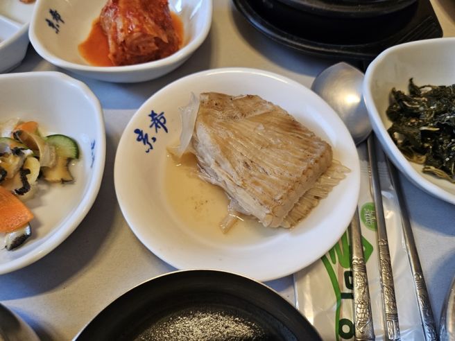 충북 보은 가볼만한곳 속리산 법주사 맛집 속리산 테마파크 모노레일 경희식당에서.