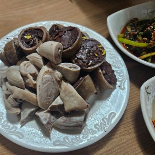 떡갈비 말고 피순대 먹자! 담양 청운식당 진짜 후기