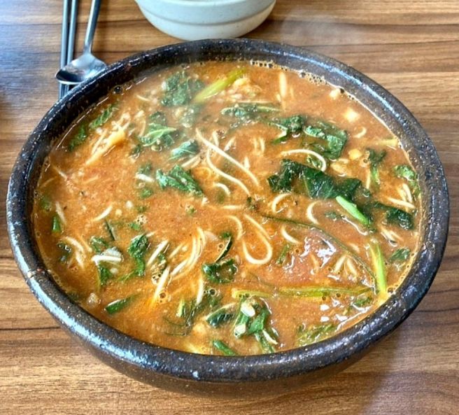 금산 인삼어죽의 원조집 《저곡식당》2대 59년 전통! 닥실나루 원조의 인삼어죽 도리뱅뱅이! 1,500여년...