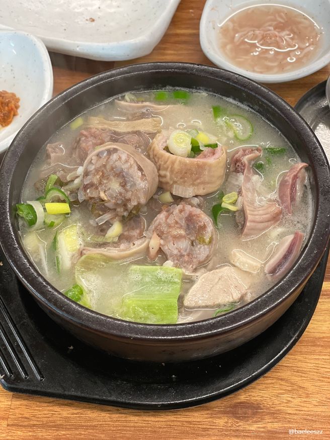 [대구] 100번식당 - 막창 순대가 유명한 내당동 국밥 맛집 내돈내산 후기