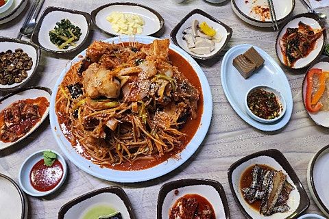 [2년 전 오늘] 장항읍 물양장 인근 신설아구집의 아구찜 vs 쫄복탕-금북기맥 5-1회차, 5-2회차 1박 2일...