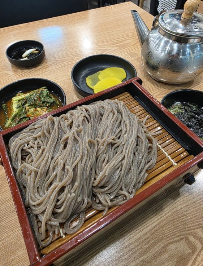 [종로구]광화문 메밀국수 맛집 미진, 미쉐린 빕구르망 9년 연속 냉메밀의 정석