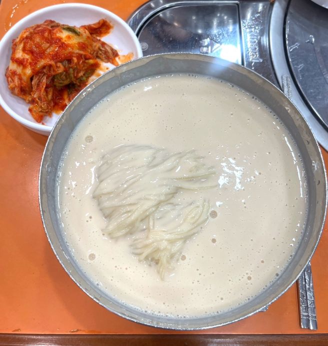 [진주회관] 중구 서소문동 (시청역) - 3대째 58년 전통 시원하고 걸쭉한 콩국수 맛집!
