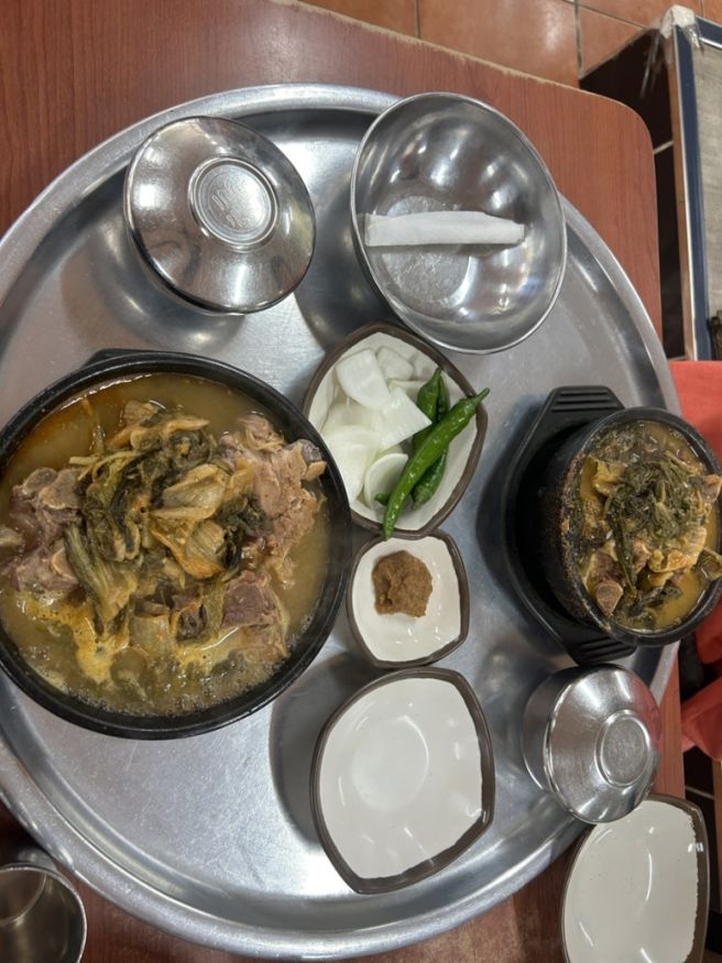 대구 해장국맛집 홍천뚝배기 본점