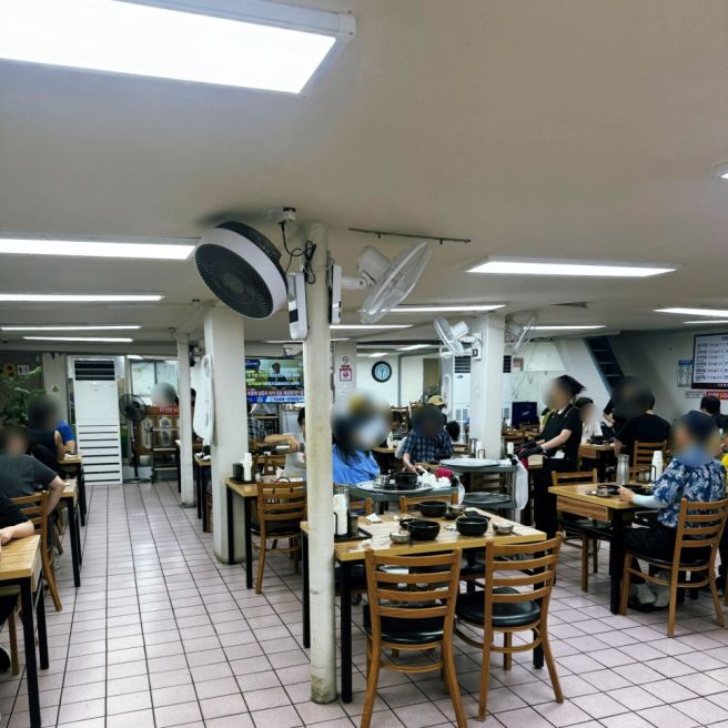 부산여행 국밥 투어 내돈내산 블루리본 서면역 맛집 포항돼지국밥 서면