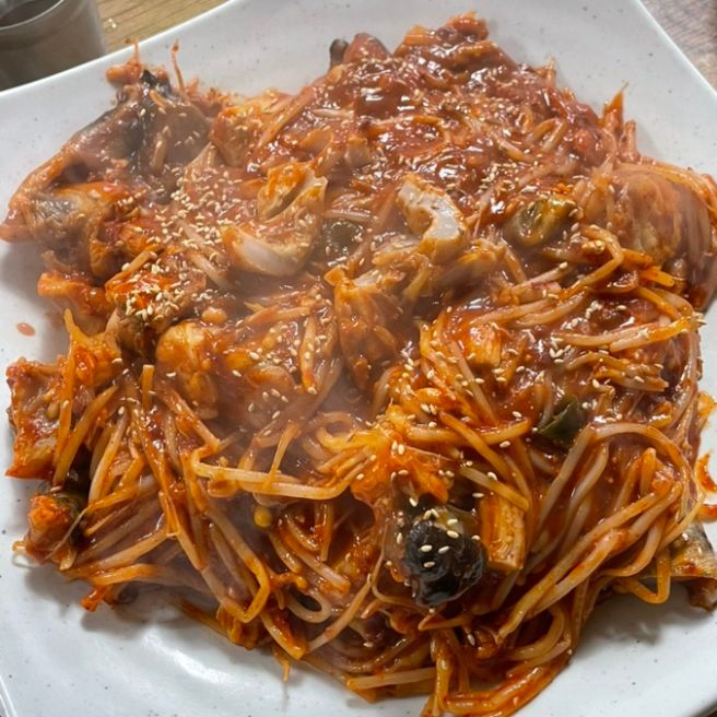 신정네거리 소문난 개미집 깔끔 개운한 아구찜 전문점