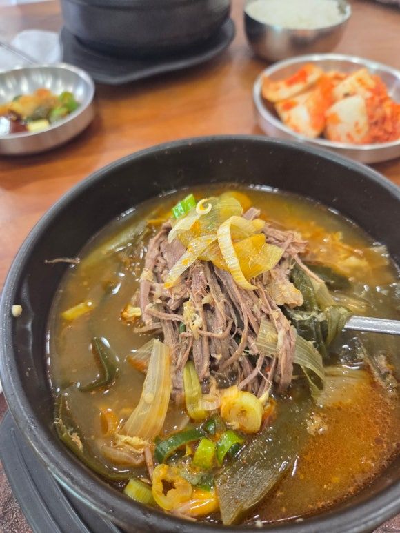 청주 육개장맛집 리정