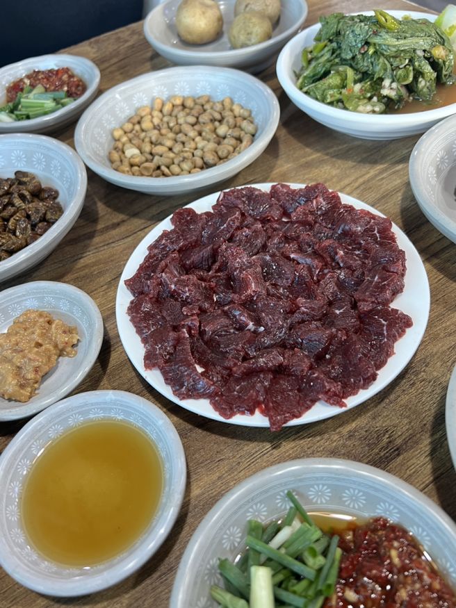 대구 뭉티기 맛집 : 극동구이 (생고기, 오드레기)