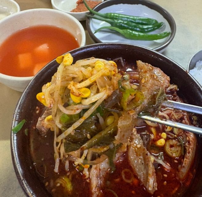 제주공항 근처 도민 맛집 노포 느낌 제대로 느껴지는 미풍해장국 본점