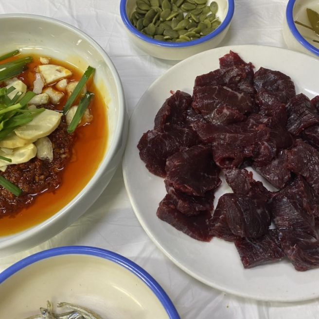 [대구.01] 뚜벅이 여행 | 송림식당 뭉티기, 루시드 카페 푸딩 빙수, 야경맛집 칵테일바 도파민