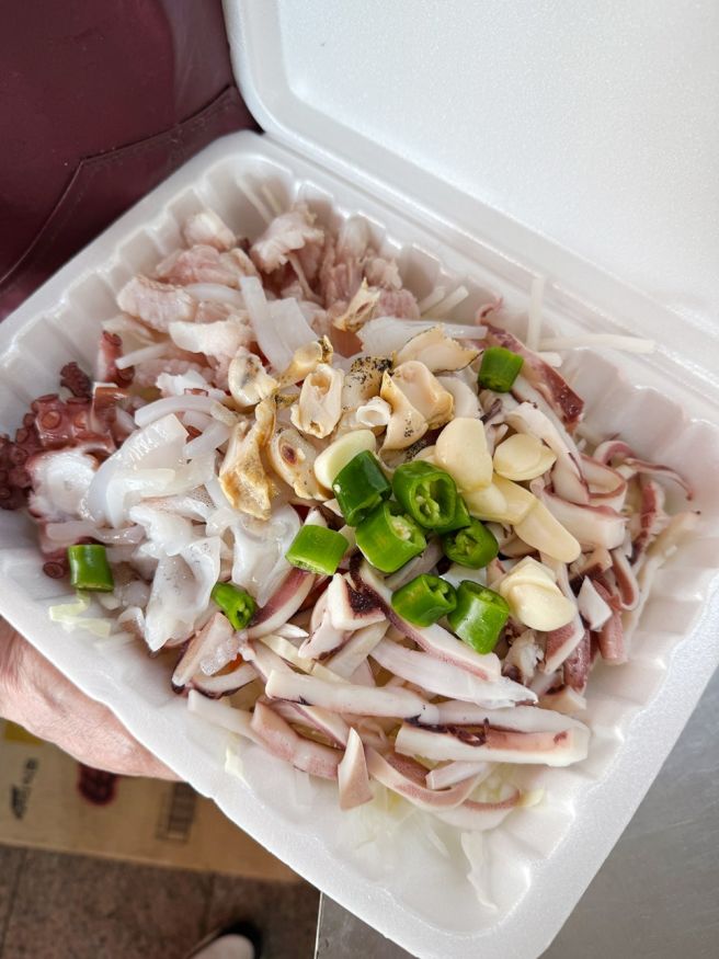 대구 불로동 불로시장 무침회 맛집, 태평양 회 식당