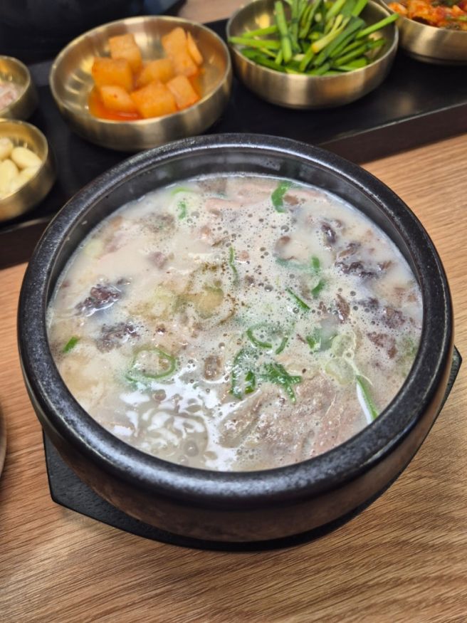 [부산 문현동] 서면 돼지국밥 문현 맛집 : 1953형제돼지국밥 비아이에프씨문현점