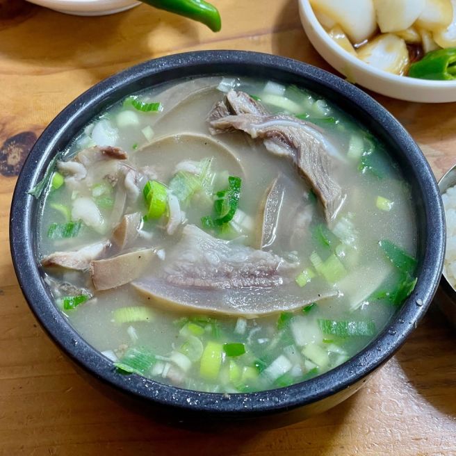 포항 장기식당, 3대째 내려온 토렴식 소머리곰탕 노포 해장국 맛집