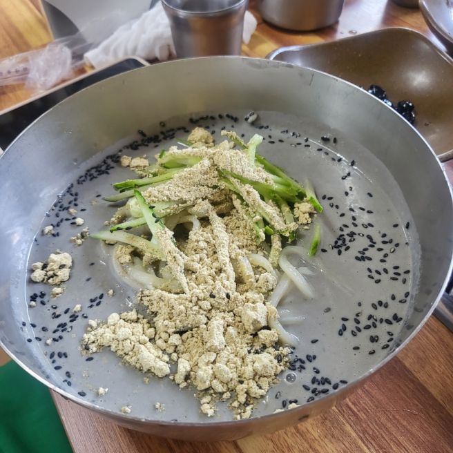 25.07.24 오늘점심🥣[콩이랑두부랑] 콩국수 싫어하는 날 홀린 맛!