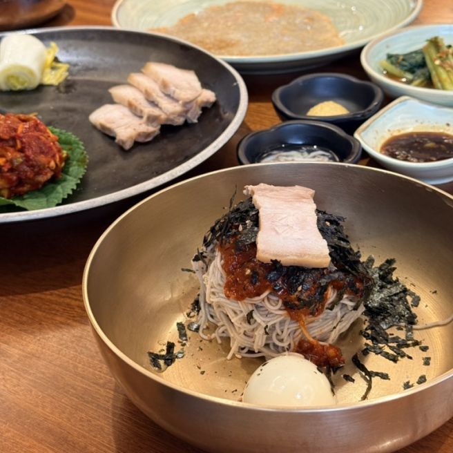 춘천막국수 전문점 샘밭막국수 본점에서 정식 먹은 솔직후기