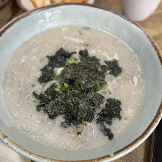 제주 현지인 추천 노포맛집 "돈물국수" 꿩메밀칼국수와 검은콩국수