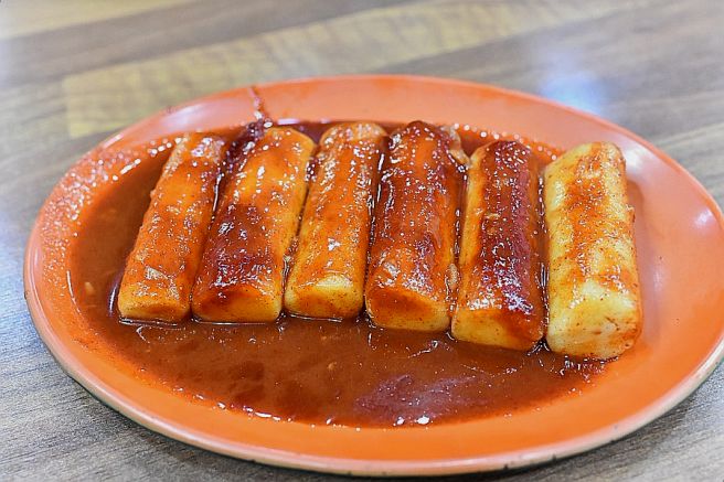 경산 개미분식 ‘쌀떡볶이,튀김,김밥’ (경산시 중방동)