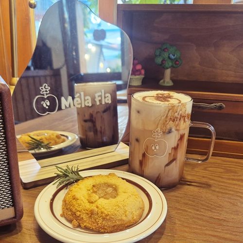 영주 맛집 사과를 담은 밀라플라 카페 by 스택스