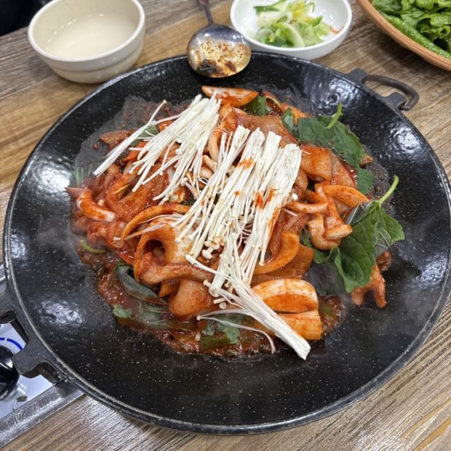 제주 탑동 도민 추천 한치돼지주물럭 맛집 태광식당