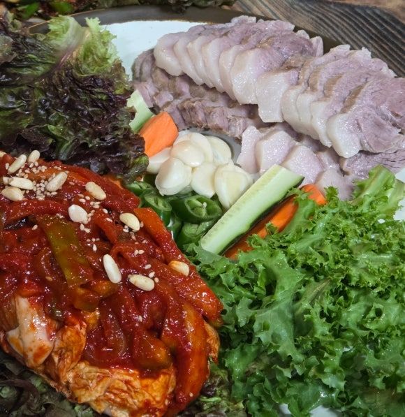 춘천 후평동 도심속 야외정원 테이블 이색 낮술성지 막국수맛집 내돈내산! [부안막국수]