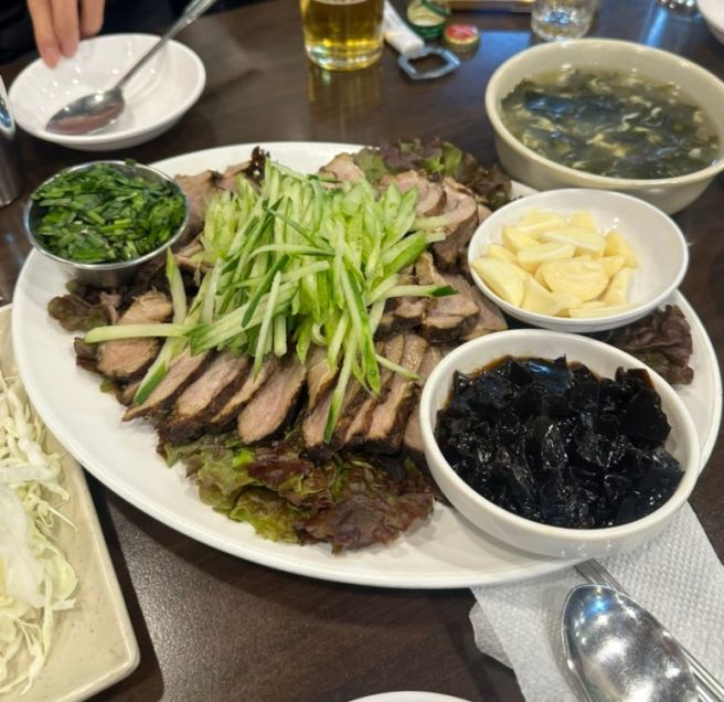 영등포 50년 전통의 오향장육 맛집 대문점