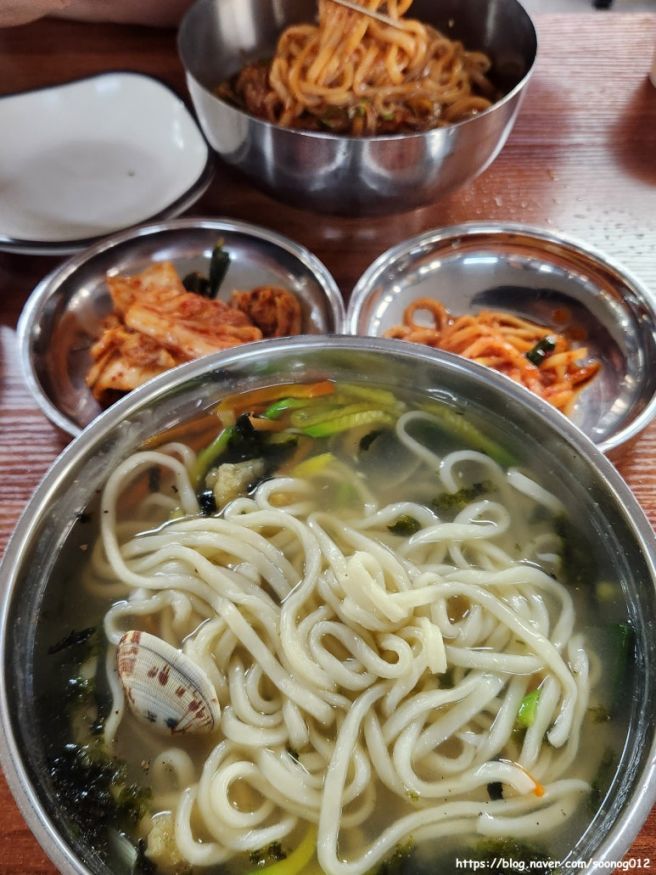 [천안] 옛김포식당_50년 노포, 천안중앙시장 비빔칼국수 맛집